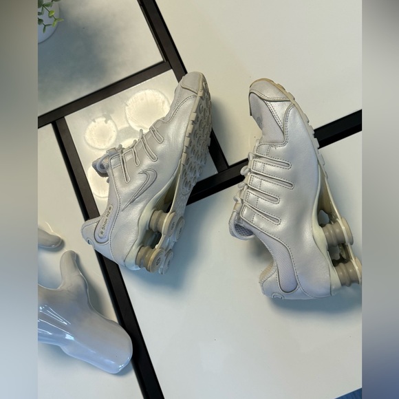 Vintage Nike Shox NZ White Metallic Silver Y2K Aesthetic Women's Size 9 EUR 40.5 - Picture 9 of 11